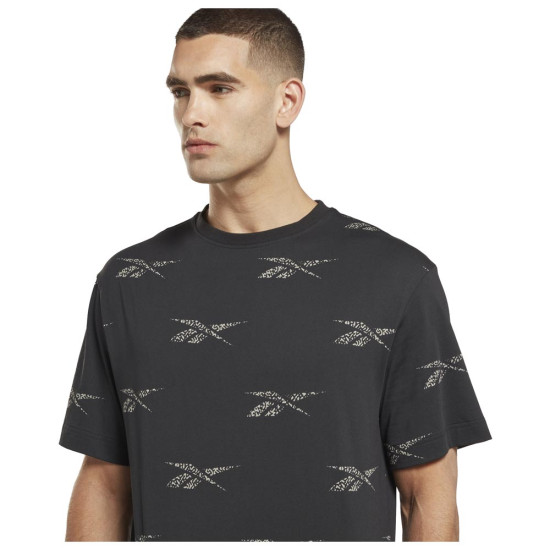 Reebok Ανδρική κοντομάνικη μπλούζα AOP Reebok Ανδρική κοντομάνικη μπλούζα AOP